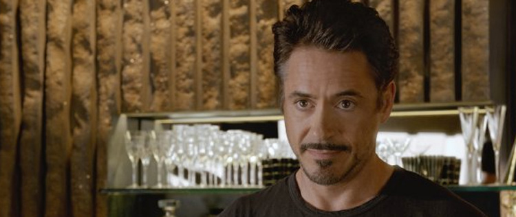 Robert Downey Jr. se machuca no <I>set</i> de <I>Homem de Ferro 3</i>