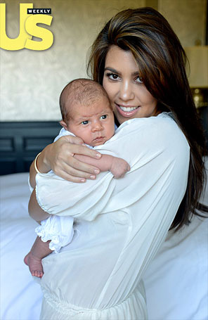 -<i>Eu ganhei quase 20 quilos durante a gravidez</i>, diz Kourtney Kardashian