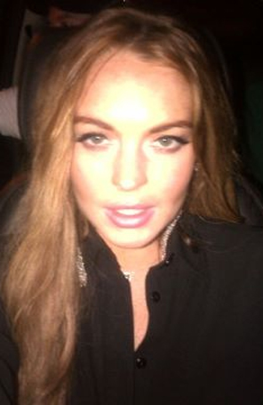 Lady Gaga acusa Lindsay Lohan de roubar os seus brincos