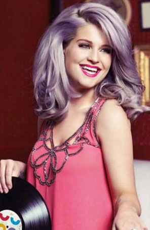 Kelly Osbourne e Kevin McHale, de <i>Glee</i>, poderão apresentar o <i>X Factor USA</i>