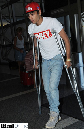 Integrante do <I>One Direction</i> é hospitalizado após cerimônia do <I>VMA</i>