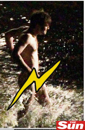 Daniel Radcliffe aparecerá nu em novo filme