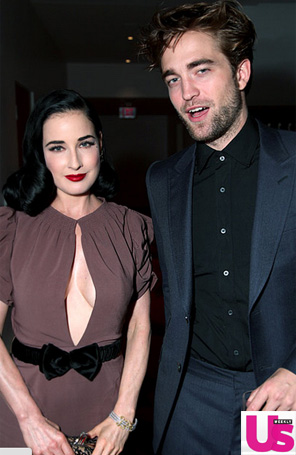 Robert Pattinson curte festa ao lado de famosa. Descubra quem!