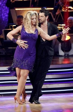 Kirstie Alley admite que quer perder peso em <i>Dancing With the Stars: All-Stars</i>