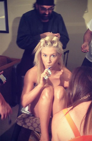 Ke$ha revela que já fez sexo com um fantasma