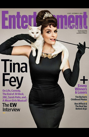 Tina Fey posa como Audrey Hepburn para promover <i>30 Rock</i>