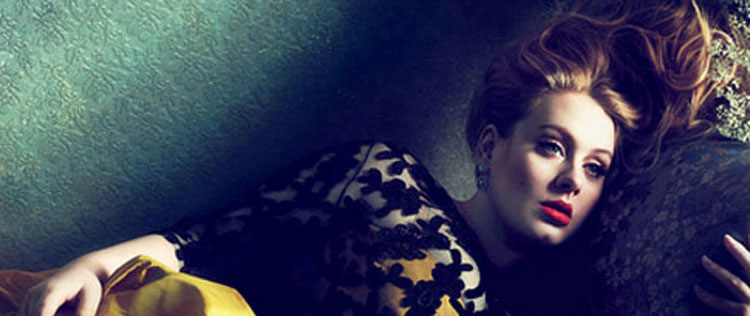 Adele grava abertura do filme <i>SkyFall</i>, da saga <i>007</i>
