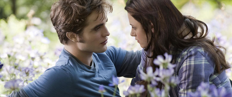 Saiba quando Kristen Stewart e Robert Pattinson aparecerão juntos!