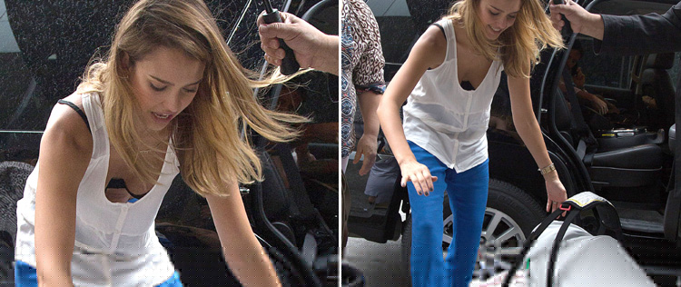 Jessica Alba mostra demais em passeio