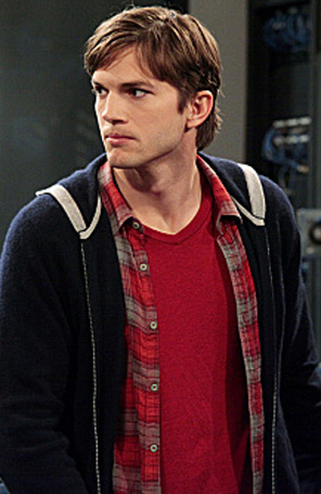 Ashton Kutcher e Demi Moore brigam por dinheiro, diz revista