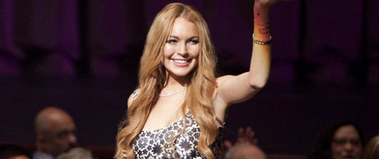 - <i>Filhas têm brigas com as mães</i>, diz Lindsay Lohan