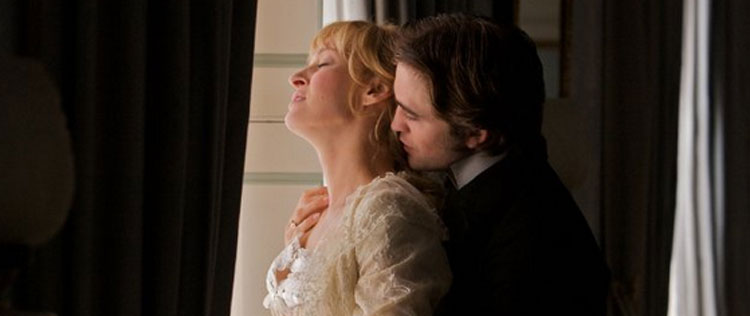 - <i>Estou aprendendo a ler hoje</i>, brinca Robert Pattinson