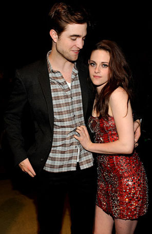 Robert Pattinson e Kristen Stewart planejam comprar refúgio na Inglaterra