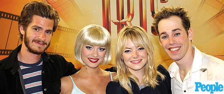Emma Stone e Andrew Garfield ficam inspirados em apresentação do <i>Cirque du Soleil</i>