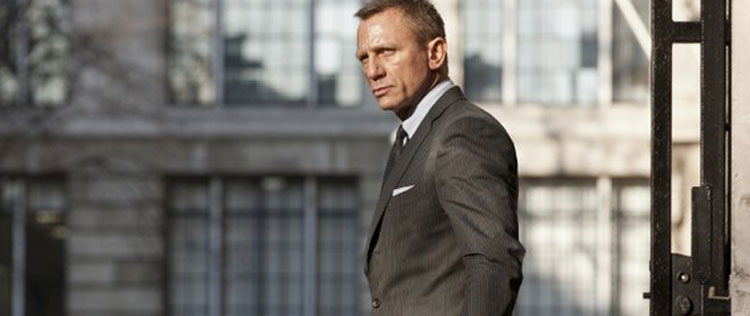 Daniel Craig falou sobre cena sensual com Javier Bardem em <i>Skyfall</i>