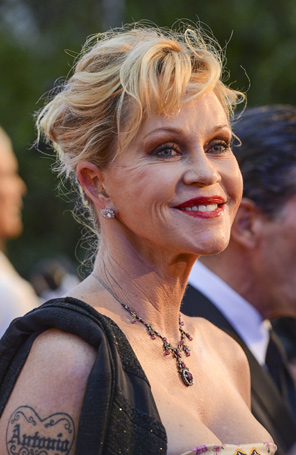 <i>As pessoas me dizem que estou horrorosa</i>, diz Melanie Griffith