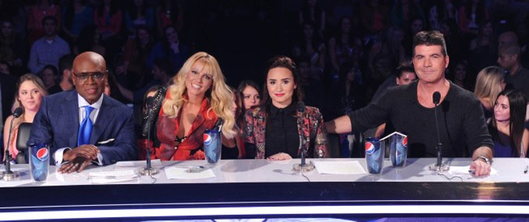 Britney Spears quer ter o apresentador Mario Lopez como dançarino