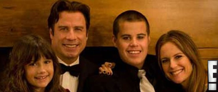 Mulher de John Travolta fala sobre a morte do filho pela primeira vez