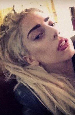 Lady Gaga está com o visual novo, veja!