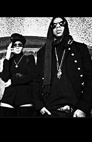 Rihanna lembra do aniversário de Jay-Z no <i>Twitter</i>