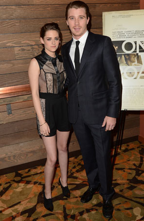Kristen Stewart continua promovendo filme