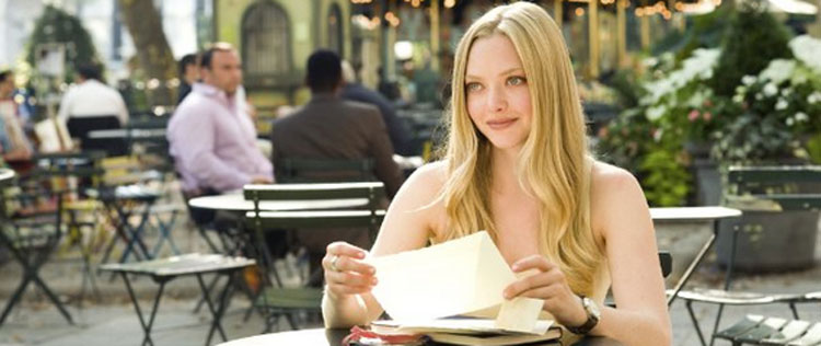 Amanda Seyfried assistiu filme pornô para se preparar para viver linda Linda Lovelace