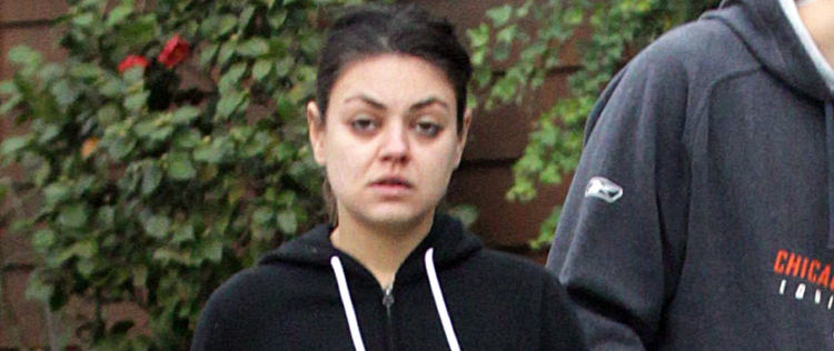 Mila Kunis é clicada sem maquiagem. Veja!