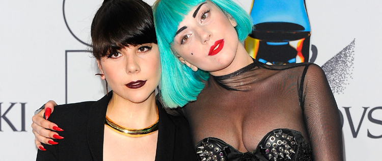 <i>- Ela me influenciou muito... Não só como artista, mas como minha irmã</i>, diz irmã de Lady Gaga