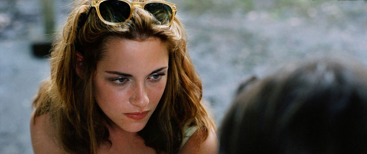 Figurinista diz que foi um <i>sonho</i> trabalhar com Kristen Stewart