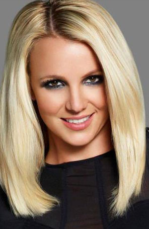 Britney Spears diz que o noivo a faz sentir protegida