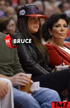 Entre boatos de separação, Bruce e Kris Jenner sentam separados em jogo