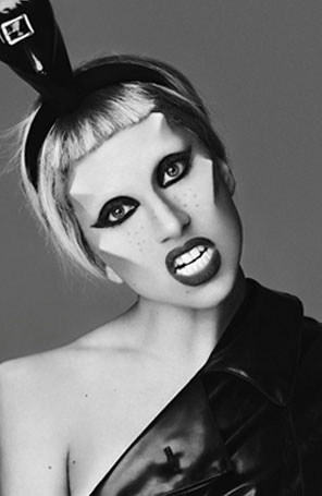 <i>-Ninguém escreve as músicas por mim</i>, diz Lady Gaga sobre demora de novo álbum
