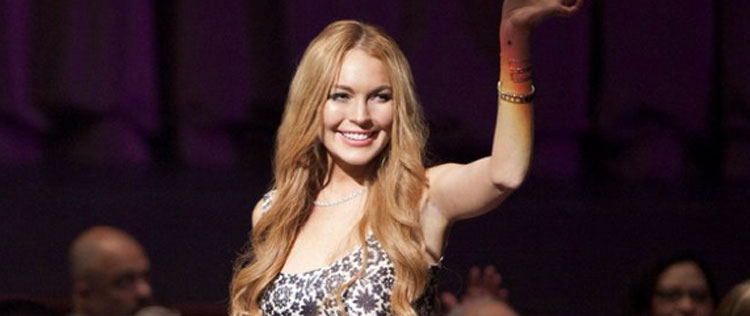 Lindsay Lohan teria sido despejada de casa, mas representante nega