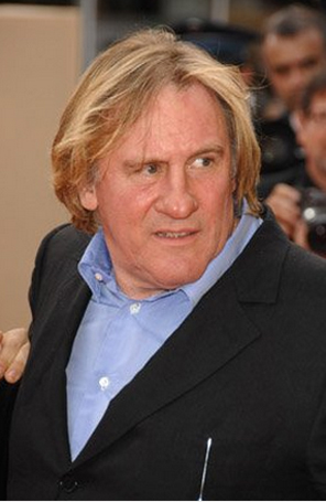 Gérard Depardieu não comparece à audiência que julgaria o fato de ter dirigido embriagado