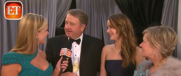 Pais de Jennifer Lawrence se emocionam ao falar sobre a filha