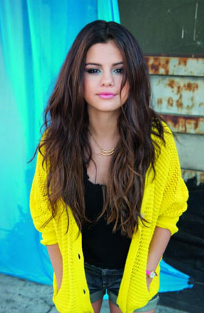 - <i>Eu estou muito bem</i>, diz Selena Gomez