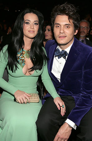 John Mayer não se sente namorando uma celebridade