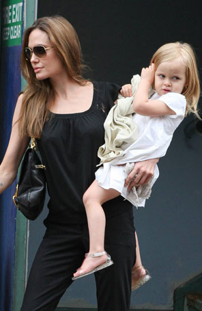 Filha de Angelina Jolie ganha mais de cinco mil reais por semana para filme
