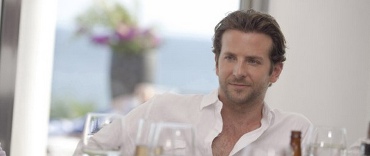 Bradley Cooper vai levar a mãe ao <I>Oscar</i>