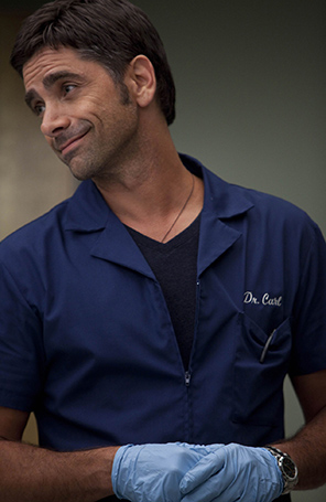 John Stamos pode estrelar sua série de TV