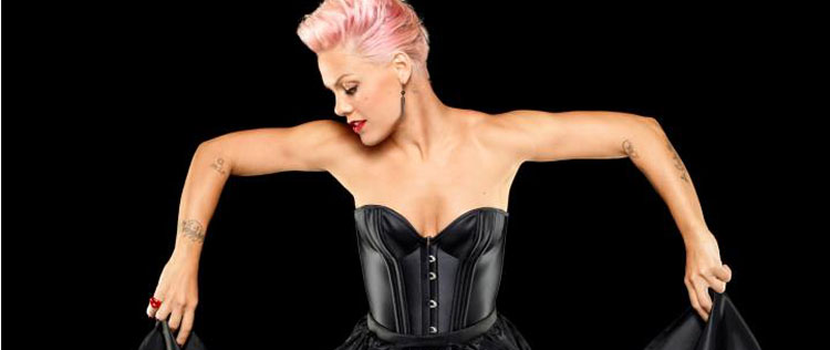 P!nk foi chamada para substituir Britney Spears no <i>X Factor</i>