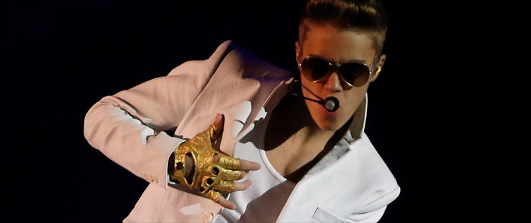 Justin Bieber diz que atraso no <i>show</i> foi devido a falhas técnicas