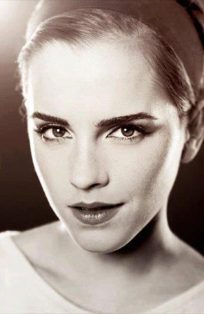 Vazamento teria revelado que Emma Watson estará em <i>Cinquenta Tons de Cinza</i>
