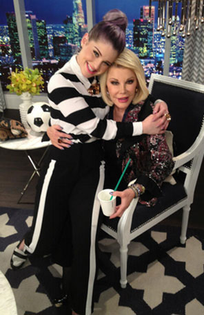 Kelly Osbourne volta a gravar <i>Fashion Police</i> após susto da convulsão