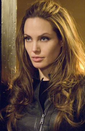 Angelina Jolie e Brad Pitt não estão casados