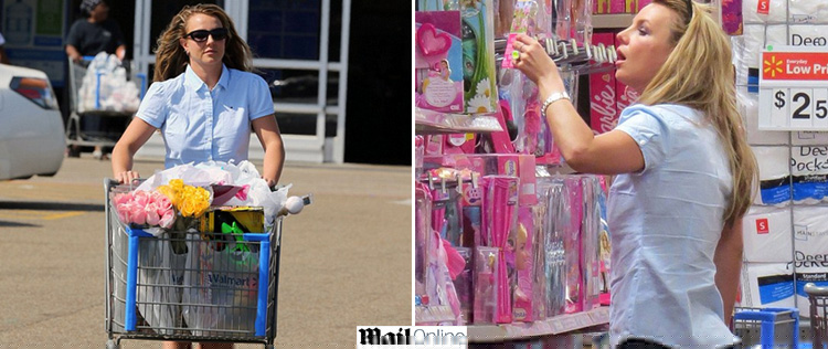 Britney Spears faz compras em supermercado