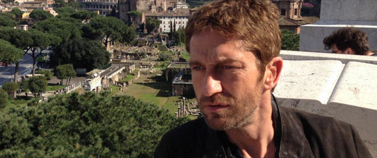 Gerard Butler diz que cobraria menos para aparecer nu em filme