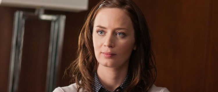 Emily Blunt diz que casamento de Matt Damon foi <i>maravilhoso</i>
