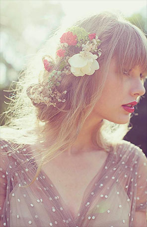 Taylor Swift lidera indicações do <i>Billboard Music Awards</i>