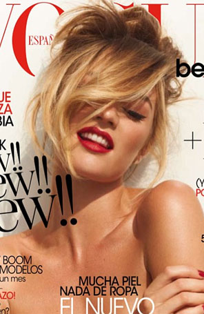 Candice Swanepoel faz <i>topless</i> para revista de beleza